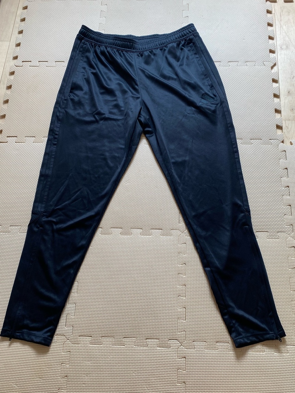 adidas Mens Large Black Lightweight Track Pants Joggers 3-Stripes Athletic L